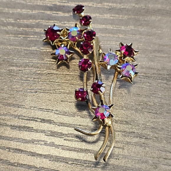 Vintage Made in Austria Gold & Rhinestone Star Flower Brooch - Picture 1 of 5